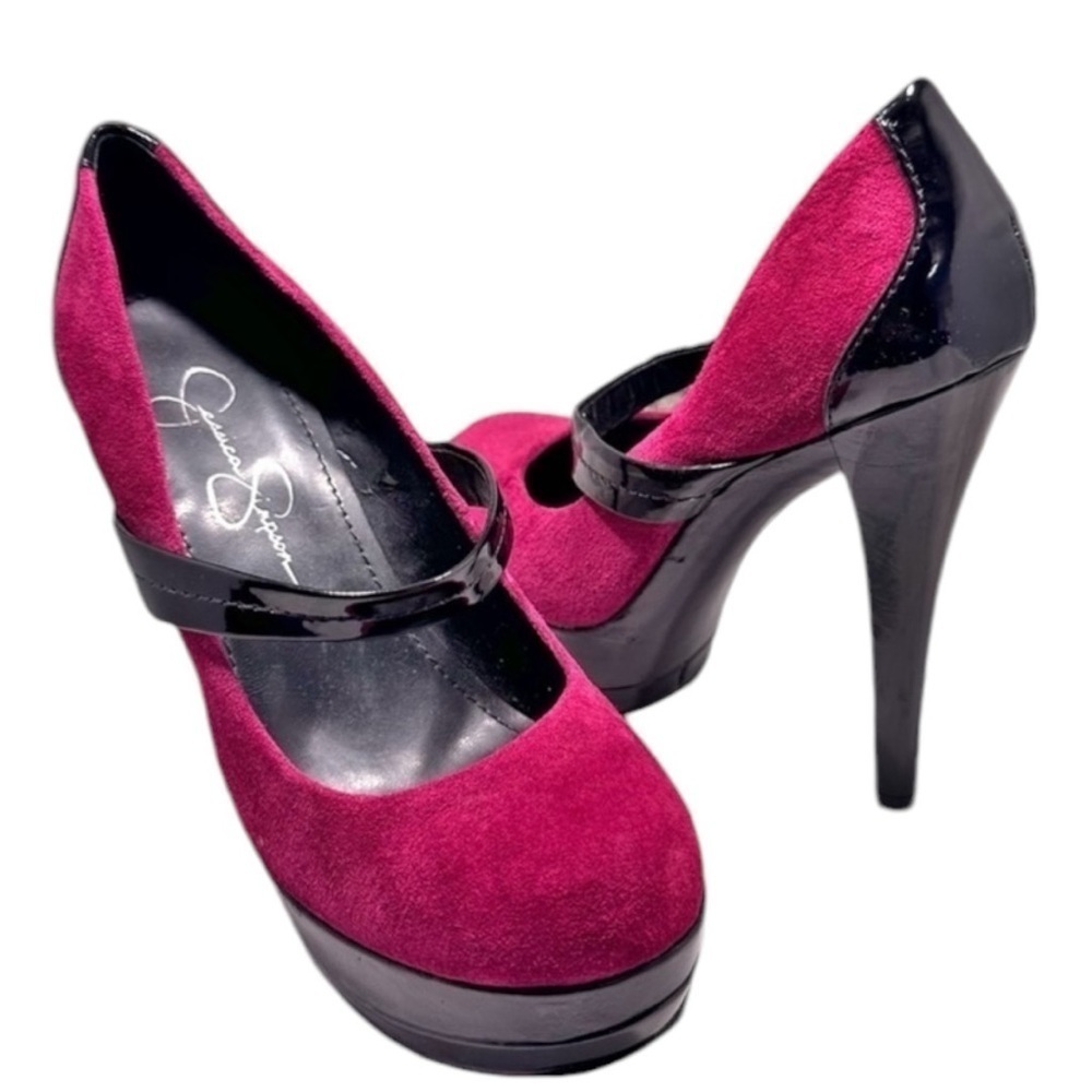 Jessica Simpson- Hot Pink Suede Like Upper w/ Black Platform High Heel Pump- 6B